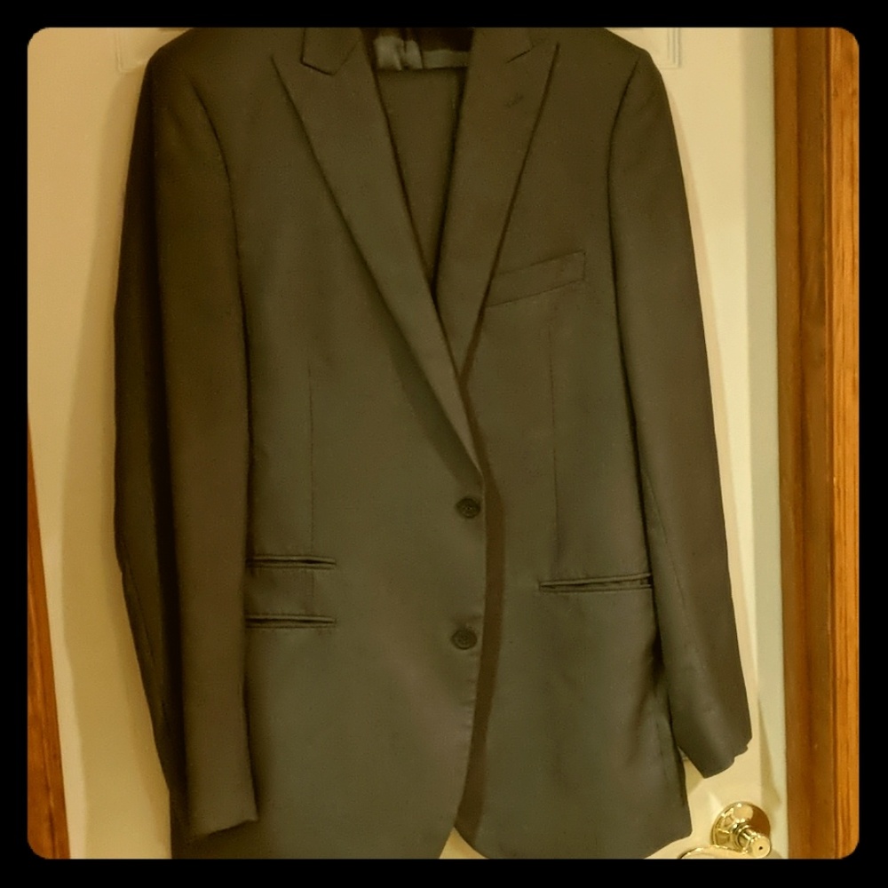jf j.ferrar Suit